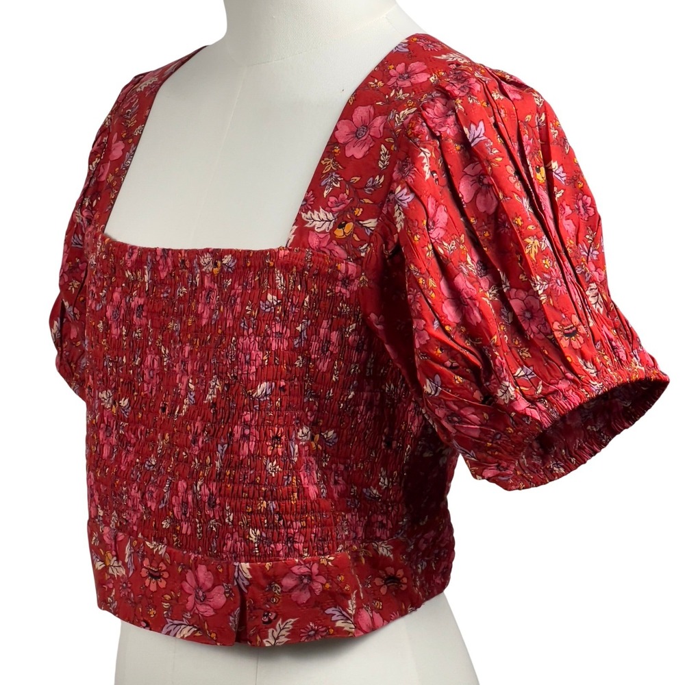 Band of the Free Joelle Crimson Pink Floral Smocked Crop Top Large Square Neck - Picture 2 of 9